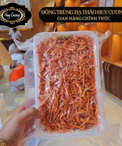 Nấm Đông trùng hạ thảo sấy khô thăng hoa Huy Cương, sợi rối khay (100g). Đông trùng hạ thảo ngâm rượu, mật ong, pha trà